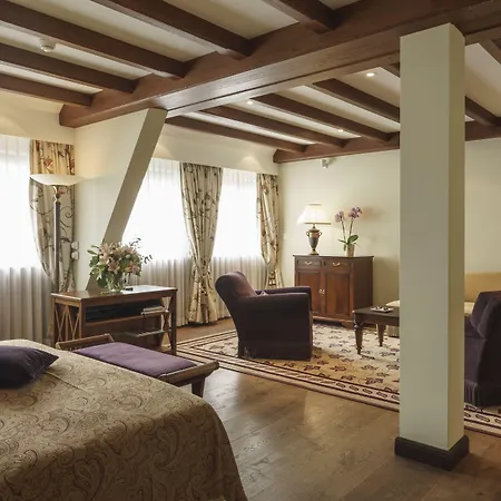 Suvretta House מלון