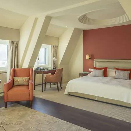Suvretta House Hotell 5*