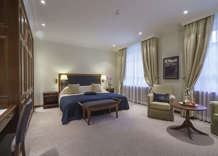 Suvretta House Hotel