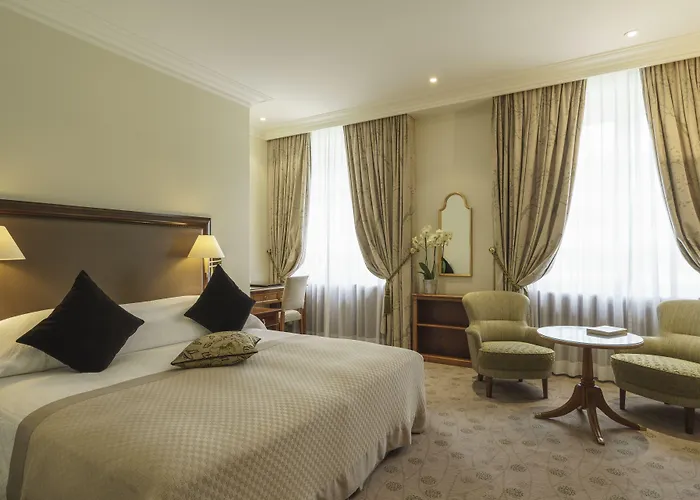 Отель Suvretta House 5*