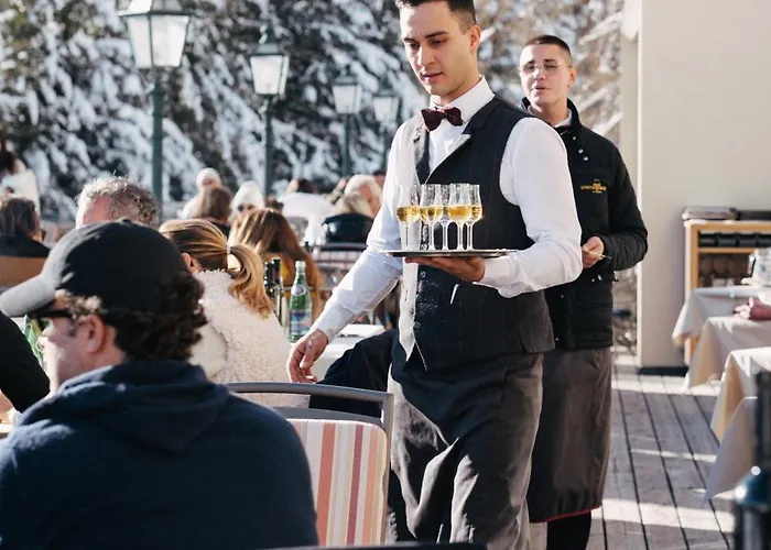 Отель Suvretta House